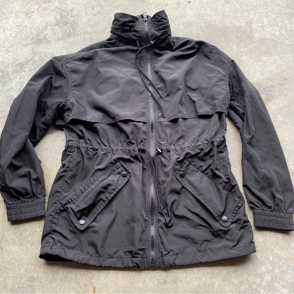 Kenzo Jackets & Blazers - Kenzo Logo Black Nylon Feminine Windbreaker EUC
Small